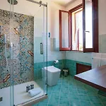 Pater Meus - Sea View, Pool & Parking 아파트호텔 체팔루