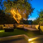 Pater Meus - Sea View, Pool & Parking 아파트호텔 4*