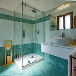 Pater Meus - Sea View, Pool & Parking 아파트호텔